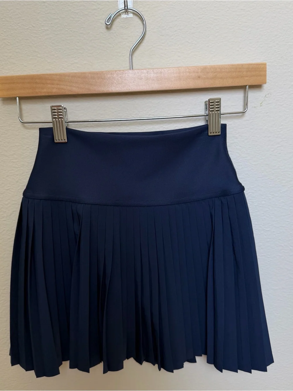 ALO Yoga Navy Pleated Mini Skirt